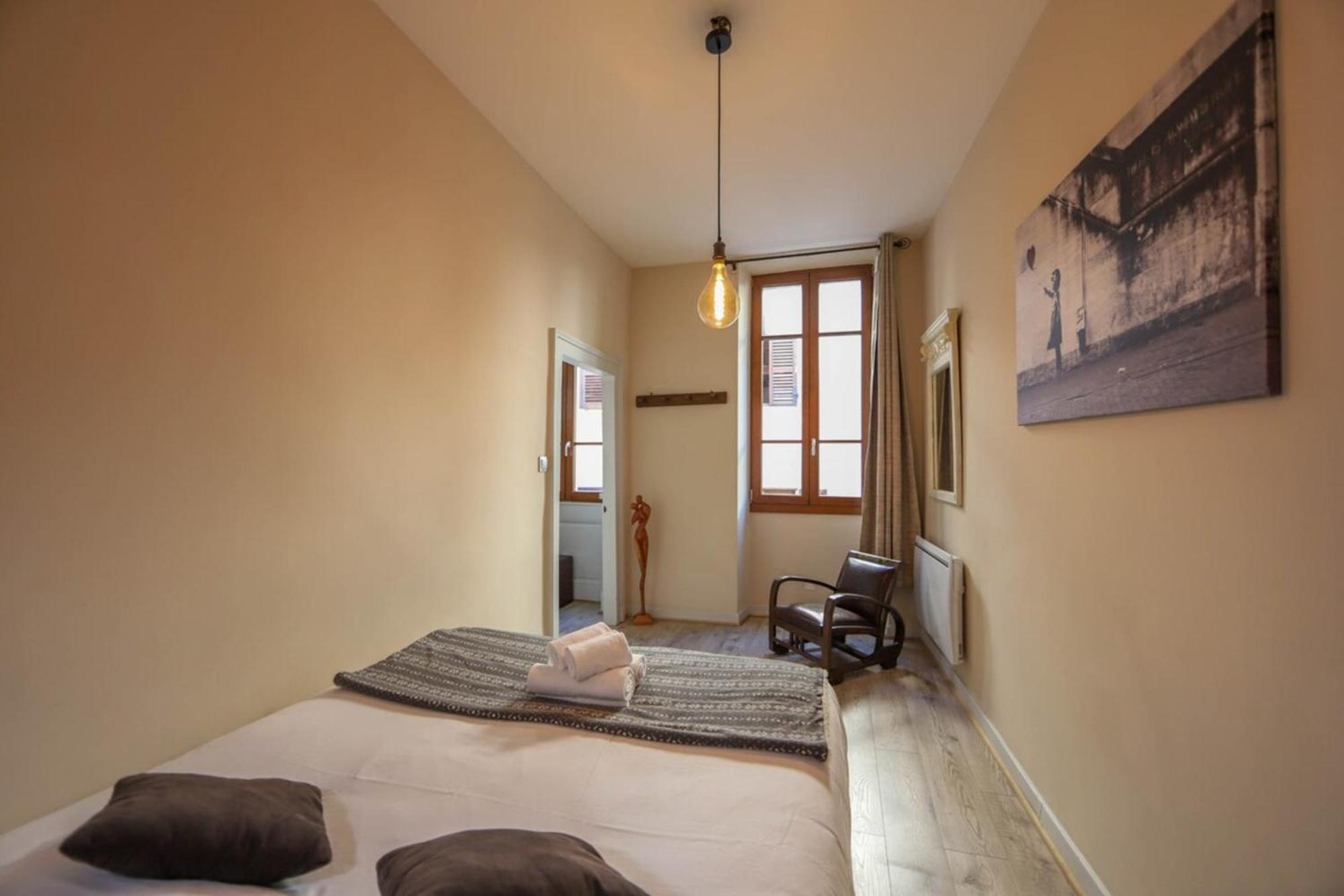 Ferienwohnung La Bulle Sereine - T2 Atypique En Centre Pieton Annecy Exterior foto